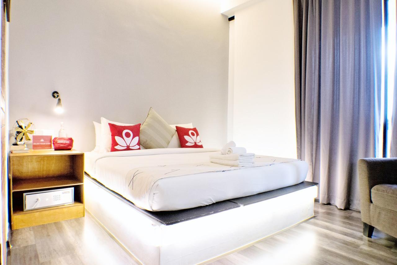 Zen Rooms Eden Parade Tanjung Bungah  Buitenkant foto