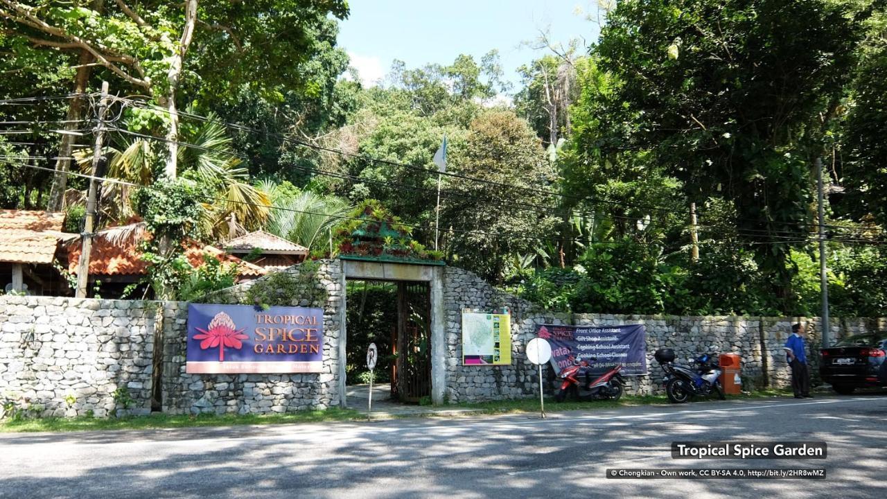 Zen Rooms Eden Parade Tanjung Bungah  Buitenkant foto